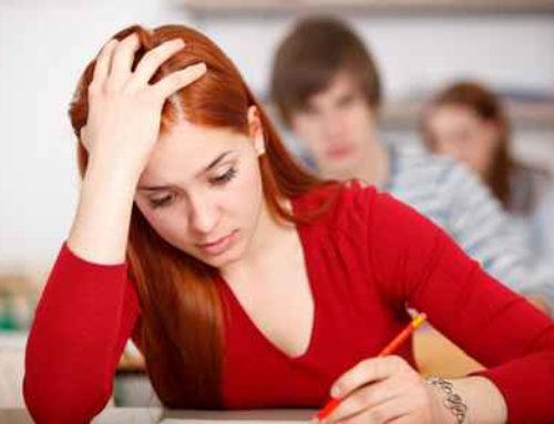 Prüfungen: Wie kann man dem Teenager helfen?